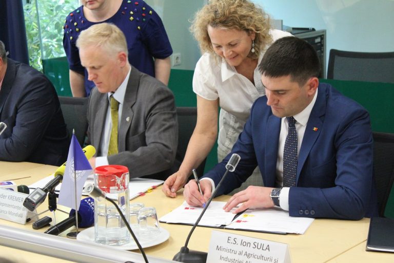 A fost semnat acordul de finanţare adiţională a proiectului ”Agricultura competitivă în Moldova” (MAC-P)