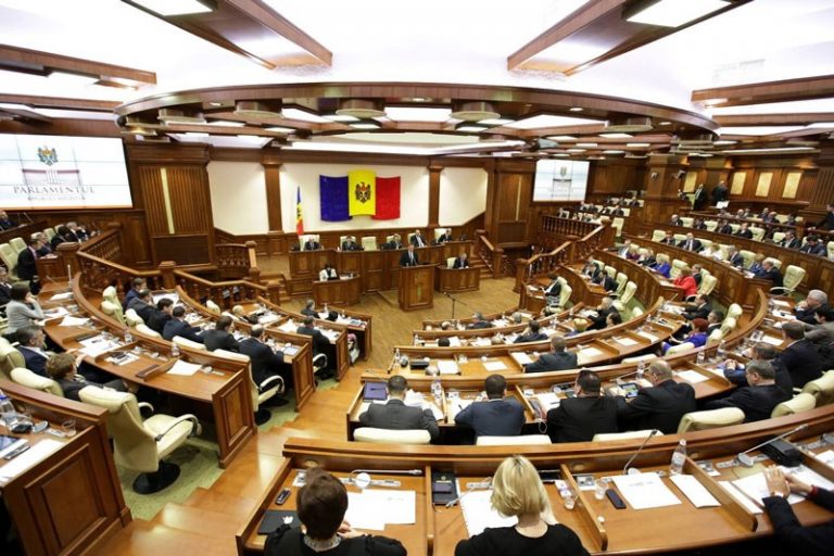 Pachetul agricol, votat în primă lectură la Parlament cu unanimitate de voturi