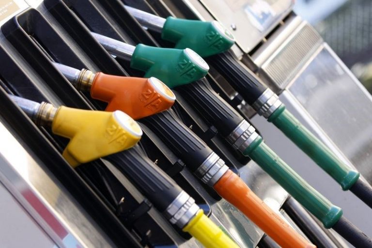 Companiile petroliere au anunțat o nouă reducere de prețuri la benzină și motorină