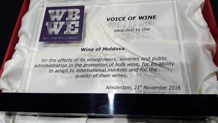 Vinul Moldovei obține premiul special „Voice of Wine”, la WBWE 2016