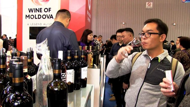 Vinul Moldovei a ajuns în China la  expoziția specializată „China Food and Drink Fair 2017”