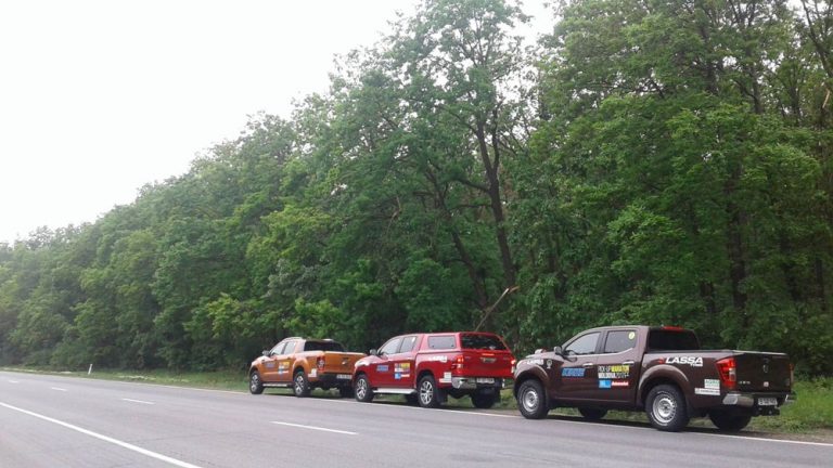 FOTO. Agrobiznes pornește într-o aventură de 2.000 de km prin țară în cadrul Pick-up Maraton 2017