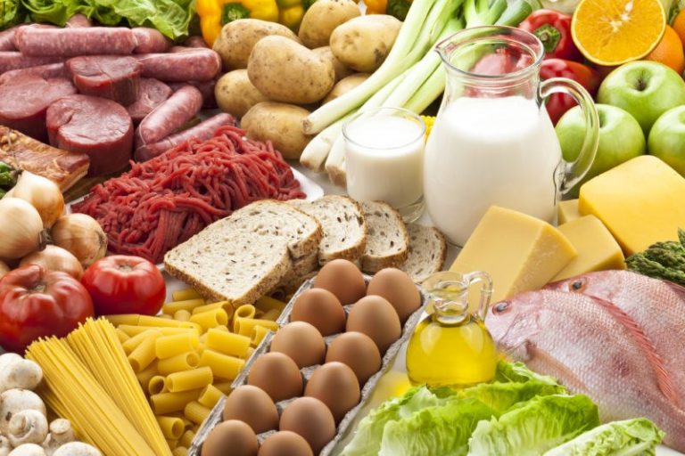 FAO: Preţurile mondiale la alimente au scăzut şi în februarie, pentru a 11-a lună consecutiv