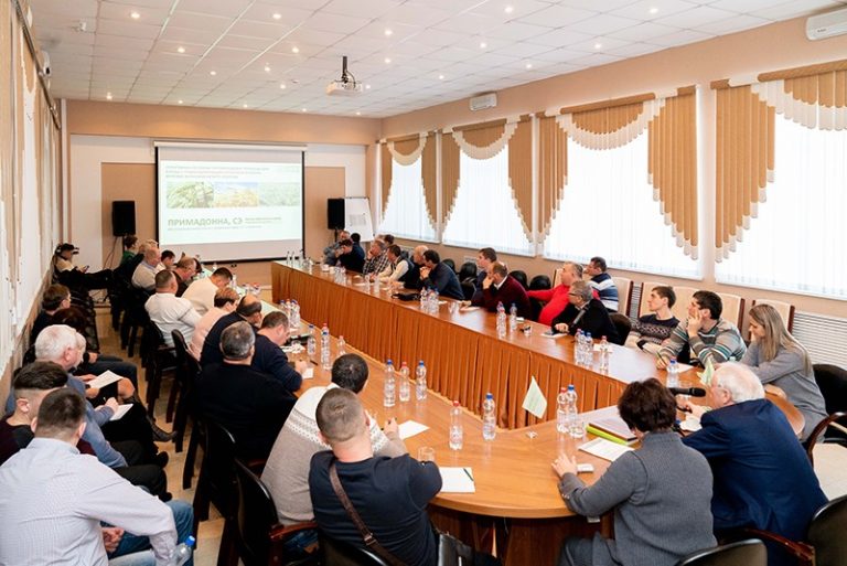FOTO. O delegație de fermieri din Moldova, în vizită la Combinatul „Schelkovo Agrohim” din Federația Rusă