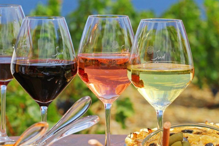 Sfaturi utile pentru a obține un vin alb, roșu sau rose de calitate