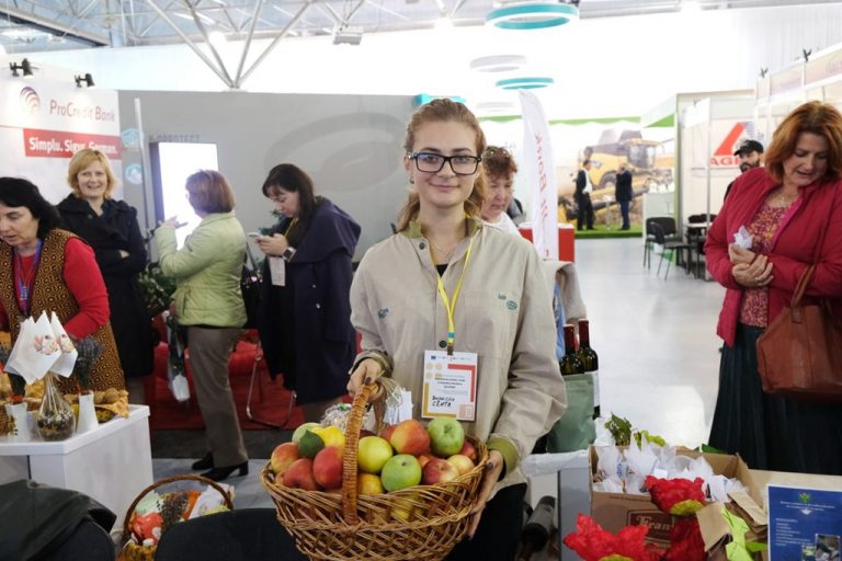 Agricultura este cool! Lilia Bejan, elevă CEHTA: Promovând și practicând agricultura eco putem să devenim competitivi și duce o viață prosperă