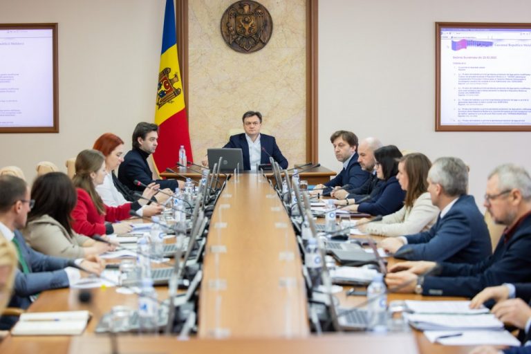 Executivul a aprobat modificări în procedura de selectare și eliberare a directorului ONVV