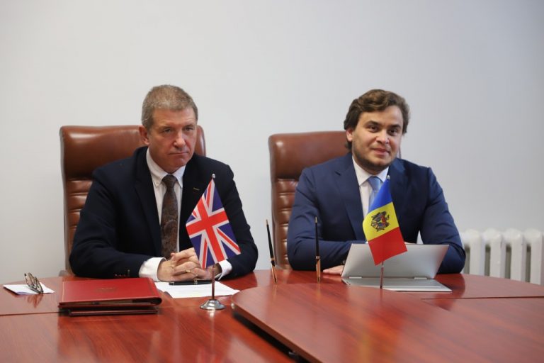 Marea Britanie liberalizează taxele vamale aplicate la importul produselor agricole din Republica Moldova