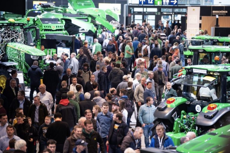 Agritechnica 2023: Peste 2.600 de expozanți din 50 de țări se așteaptă la Hanovra