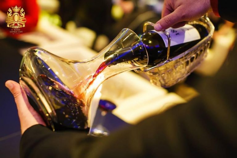 Curs „Sommelier de Weekend”: înregistrează-te la ultima ediție din 2023