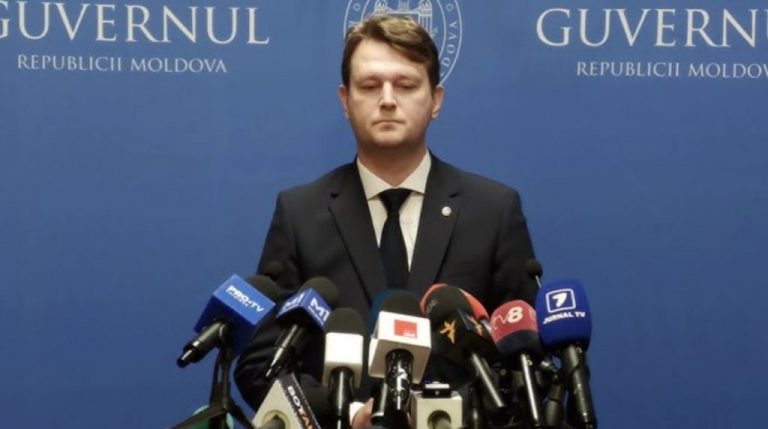 Ministrul finanțelor: „Statul datorează fermierilor 11 miliarde de lei din rambursarea TVA. E o problemă dureroasă”