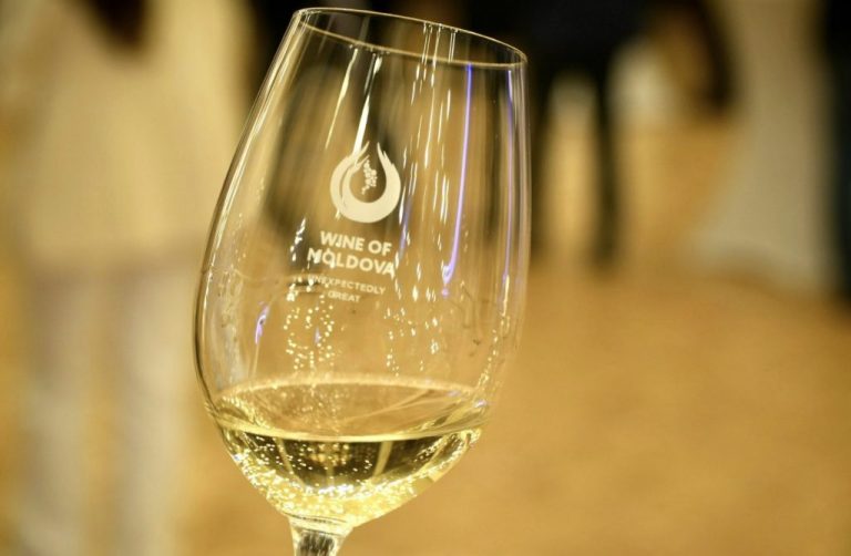 9 vinuri au obținut Marea Medalie de Aur la Concursul Național „Vinul Moldovei”